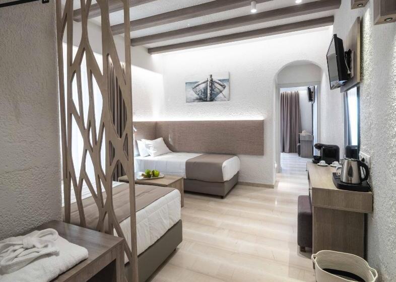 شقة عائلية غرفتين نوم, Porto Greco Village Beach