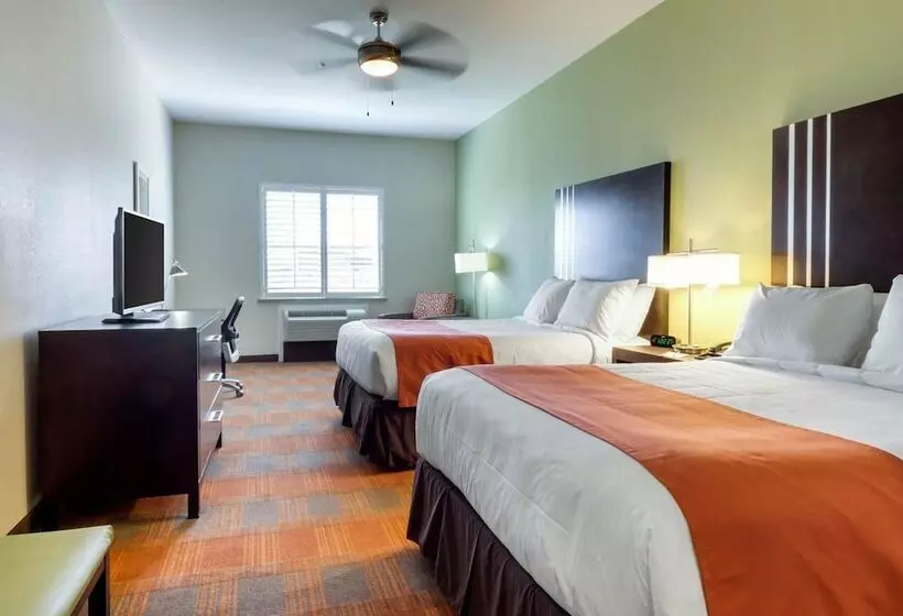 スイート, Quality Inn & Suites Victoria East