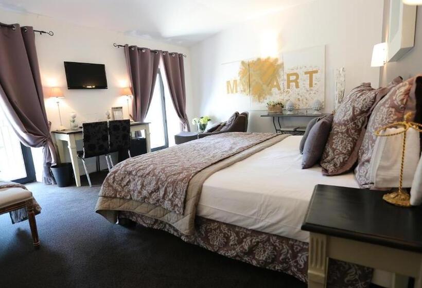 סוויטה דלוקס, Restaurant Du Parc En Bord De Rivière