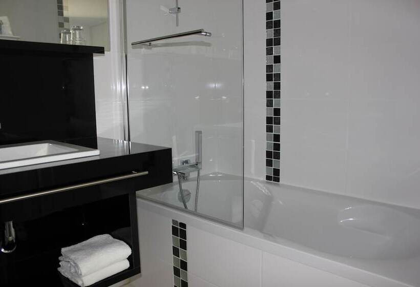 סוויטה משפחתית, Restaurant Du Parc En Bord De Rivière