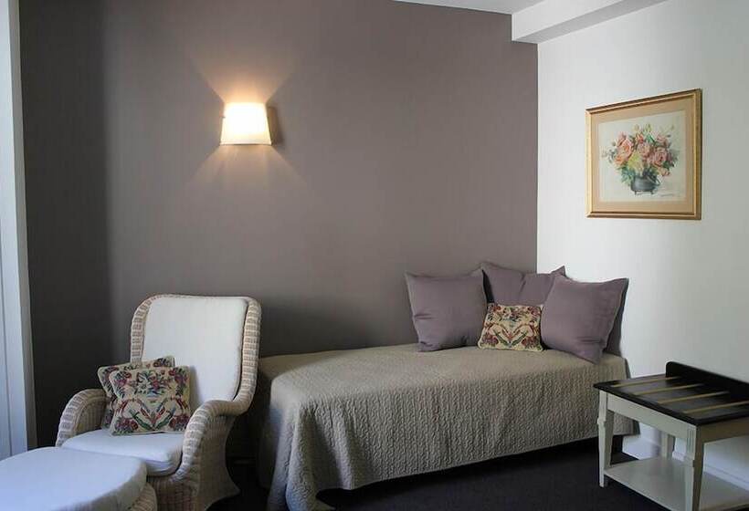 סוויטה משפחתית, Restaurant Du Parc En Bord De Rivière