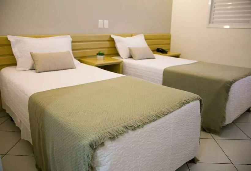 Deluxe Zimmer, Sansaed