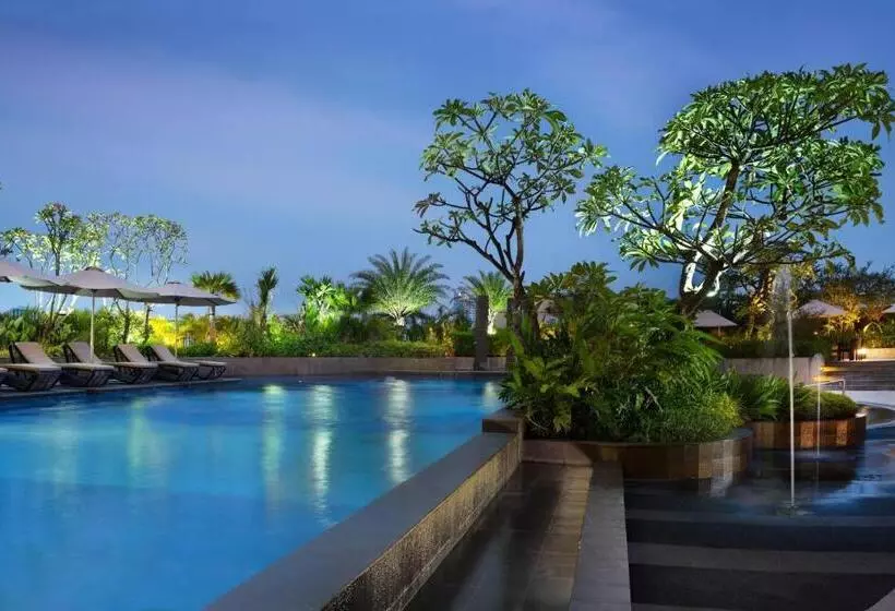 ２ダブルベッドのスタンダードルーム, Sheraton Grand Jakarta Gandaria City