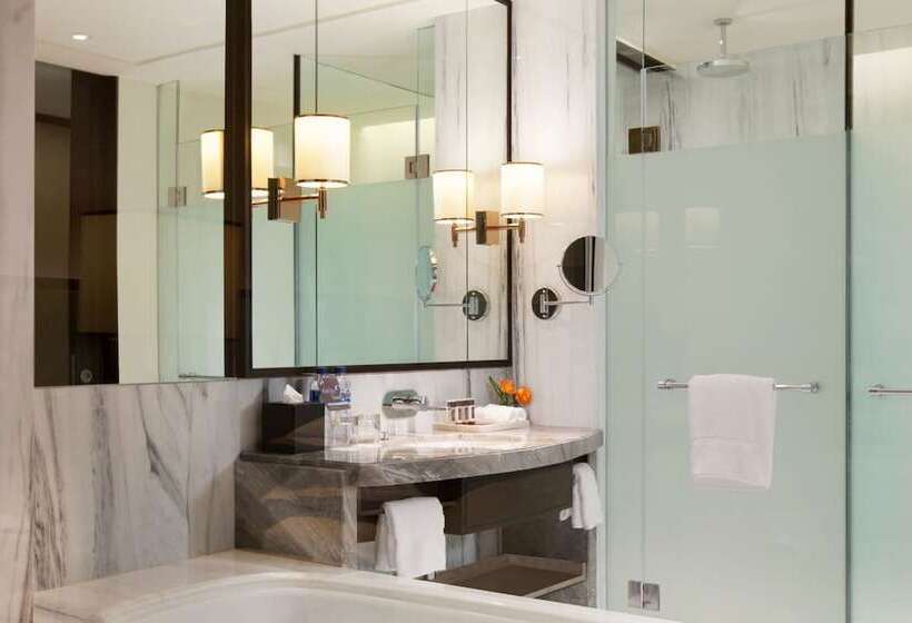 Номер Стандарт 2 Двуспальные Кровати, Sheraton Grand Jakarta Gandaria City