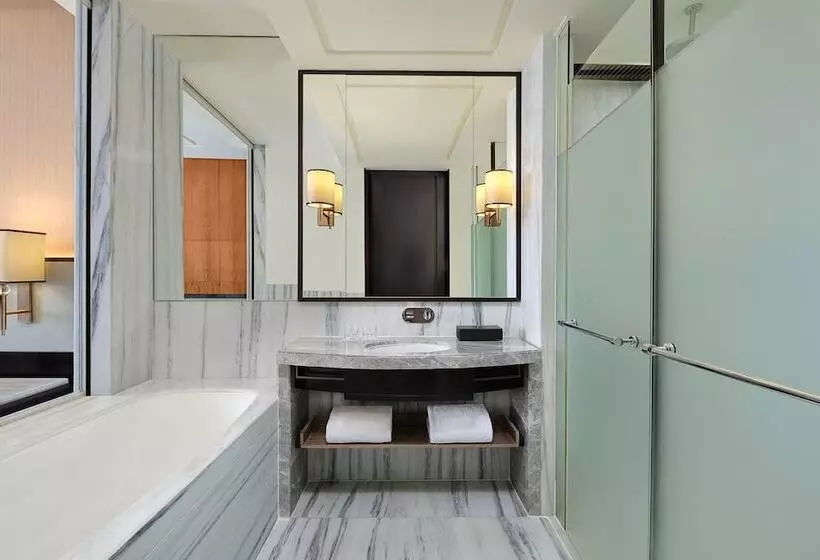 クラブルーム, Sheraton Grand Jakarta Gandaria City