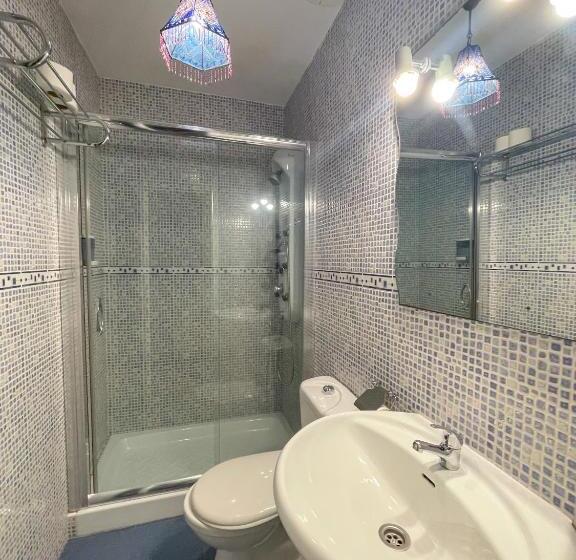 اتاق استاندارد, Arena Surf