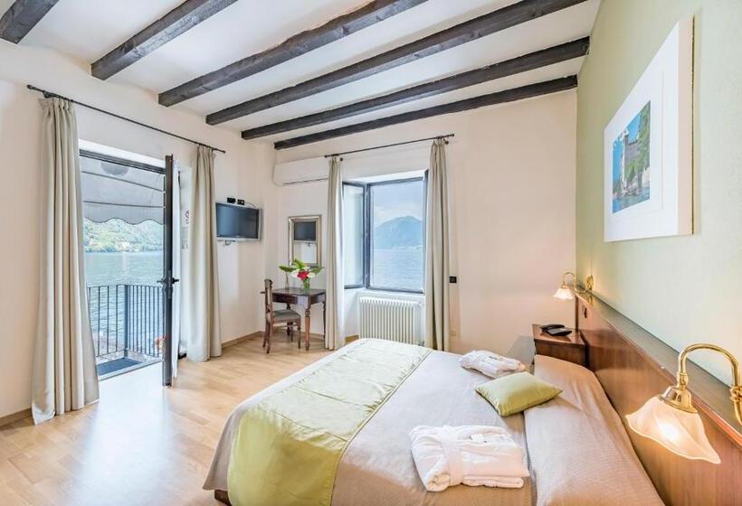湖の見えるジュニアスイート, Villa Belvedere Como Lake Relais