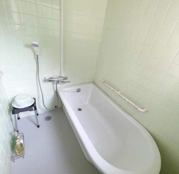 חדר משפחתי, Kikusui Ryokan