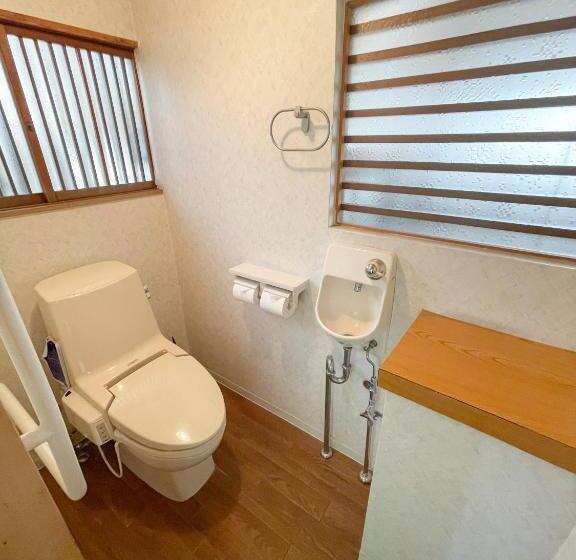 חדר משפחתי, Kikusui Ryokan