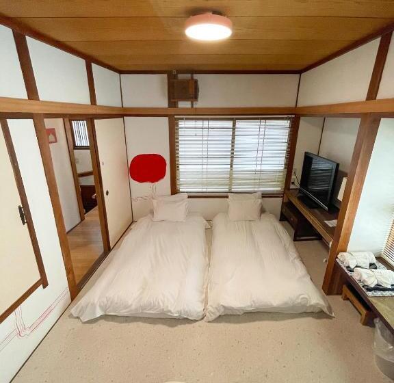 חדר משפחתי, Kikusui Ryokan