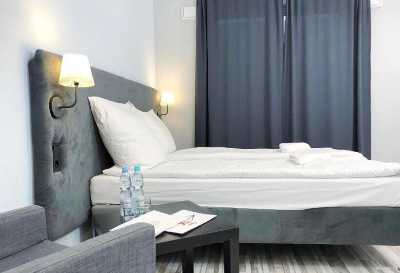 标准工作室, Residence Apart