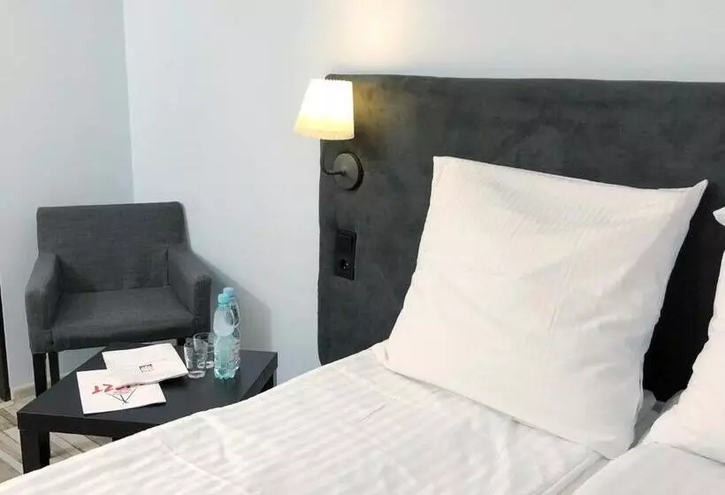 استودیوی لوکس, Residence Apart
