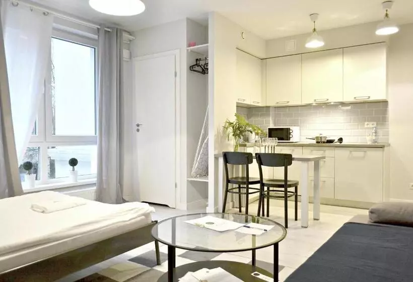 استودیوی لوکس, Residence Apart