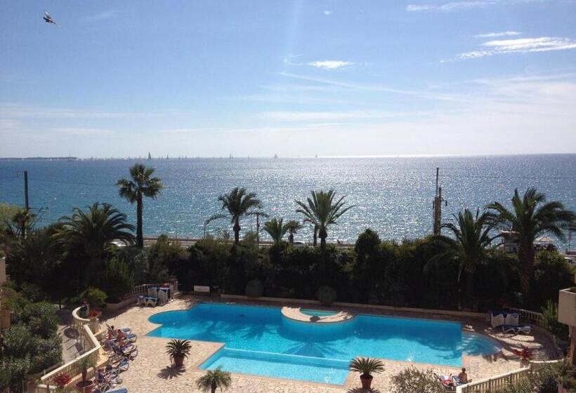 Superior 2-bedroom flat with sea view, Residence La Palme D Azur Cannes Verrerie