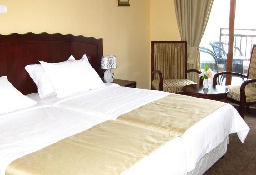 バルコニー付きスタンダードルーム, The Vineyards Spa & Resort