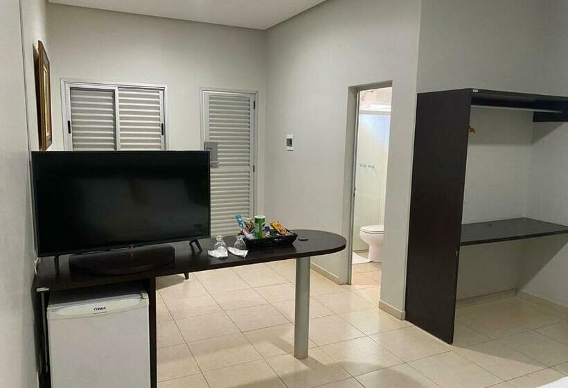 Трехместный Номер Deluxe, Porto Center