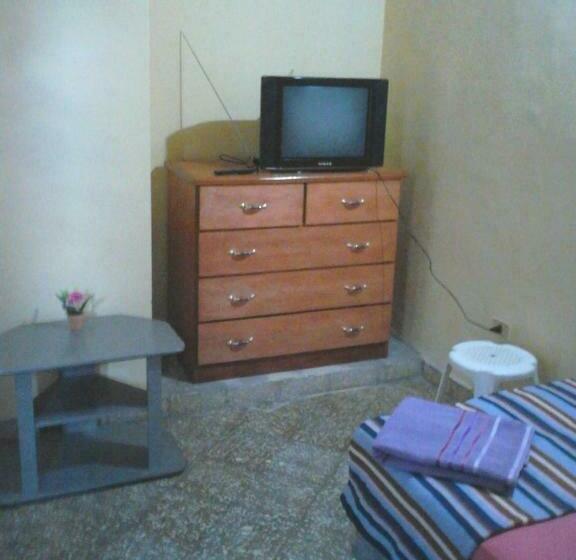 اتاق استاندارد یک نفره, Nueva Alborada Lodging House