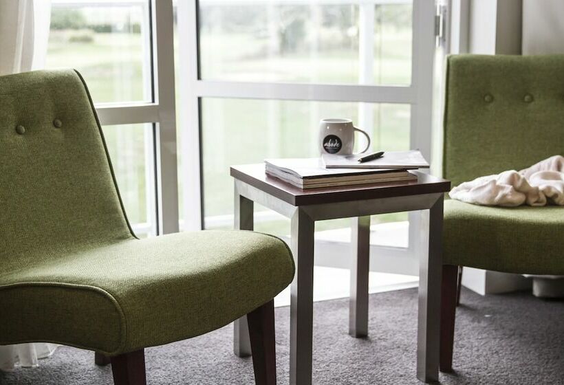 استودیوی استاندارد با تخت دوبل, Abode Narrabundah