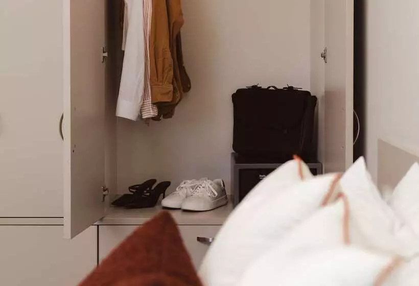 استودیوی استاندارد با تخت دوبل, Abode Narrabundah