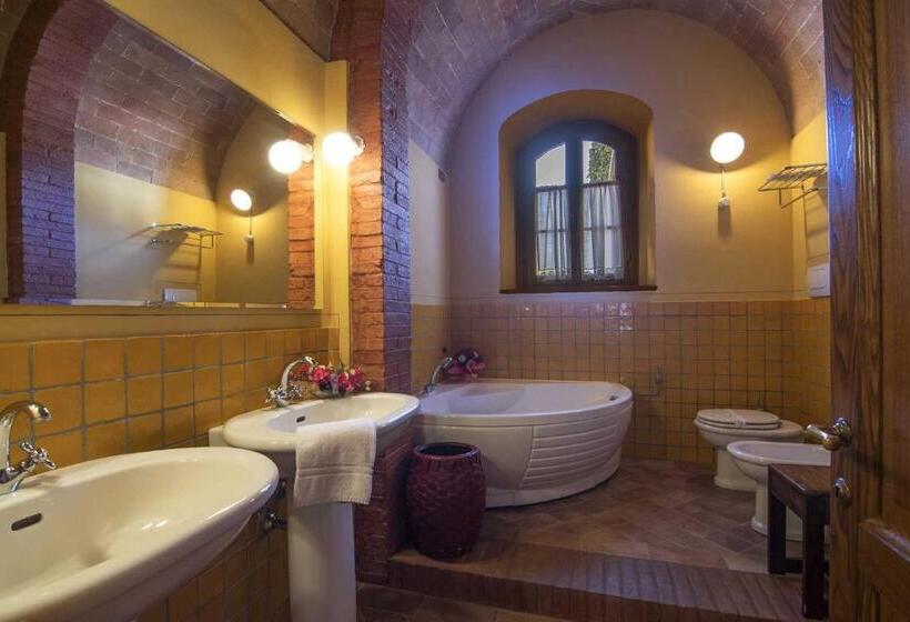 Апартаменты 3 Спальни, Agriturismo Le Gallozzole