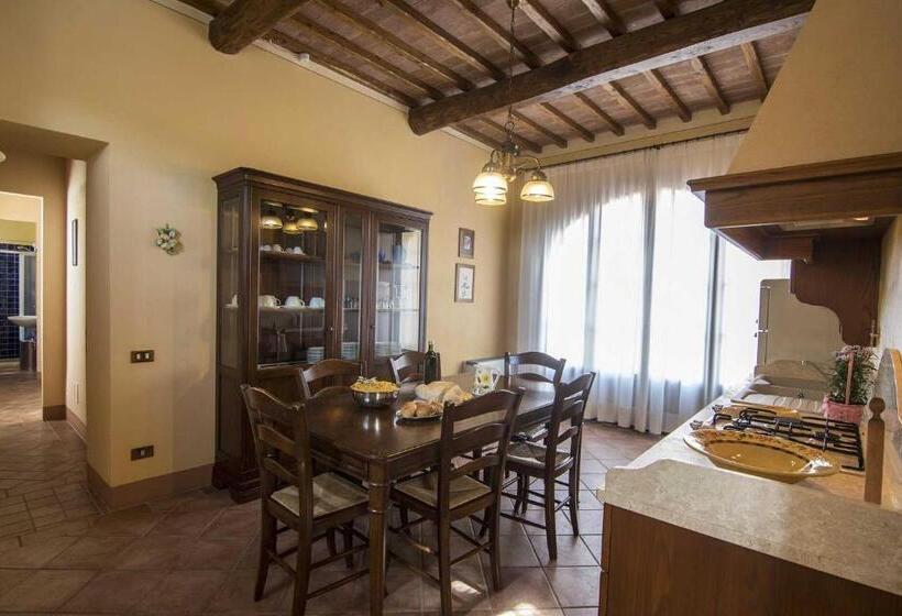 Апартаменты 1 Спальня Нижний Этаж, Agriturismo Le Gallozzole