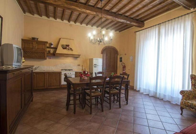 آپارتمان 3 خوابه, Agriturismo Le Gallozzole
