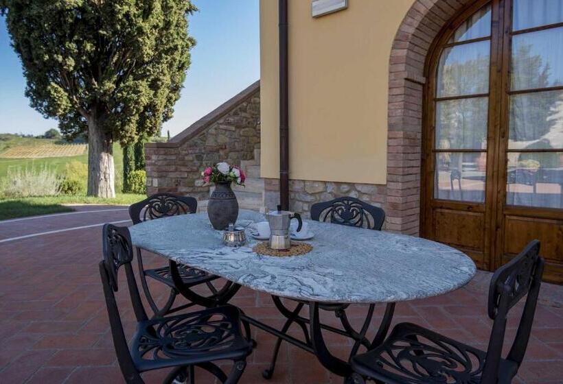 آپارتمان اقتصادی دو خوابه, Agriturismo Le Gallozzole