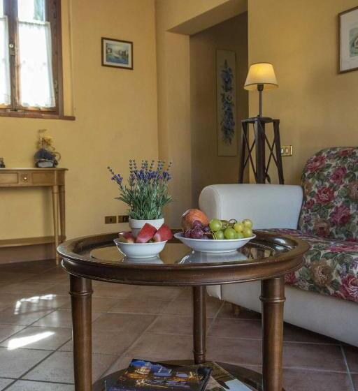 Апартаменты 1 Спальня Нижний Этаж, Agriturismo Le Gallozzole