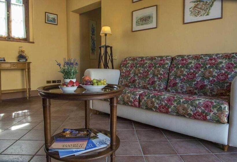 Апартаменты 1 Спальня Нижний Этаж, Agriturismo Le Gallozzole