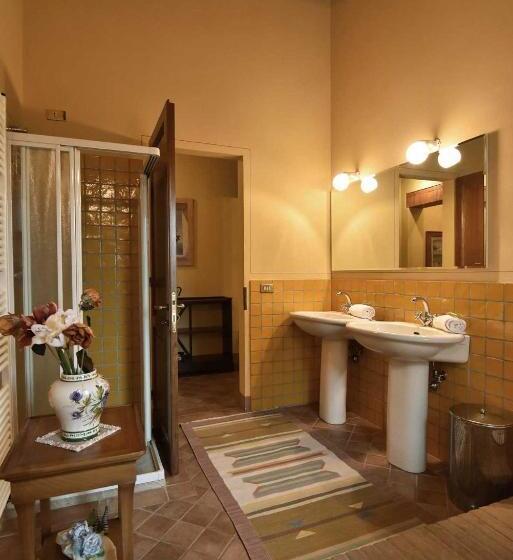 آپارتمان 3 خوابه, Agriturismo Le Gallozzole