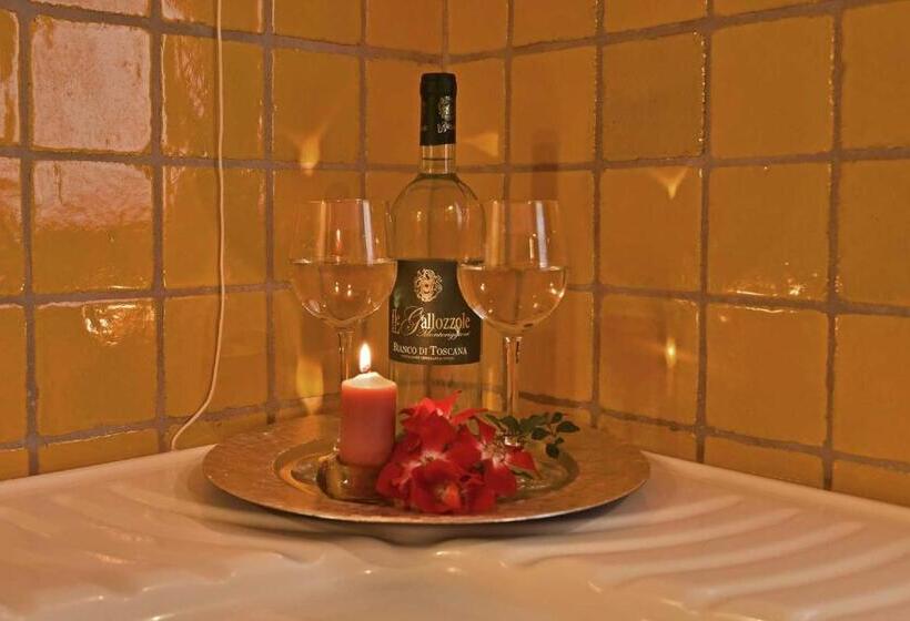 Апартаменты 3 Спальни, Agriturismo Le Gallozzole