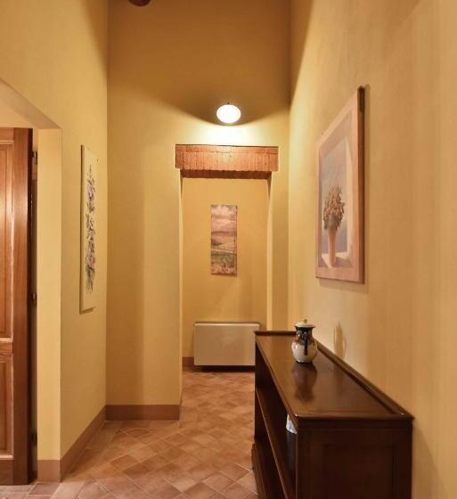 Апартаменты 3 Спальни, Agriturismo Le Gallozzole