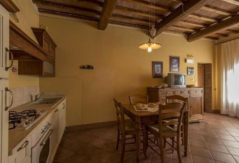 Апартаменты 1 Спальня Нижний Этаж, Agriturismo Le Gallozzole