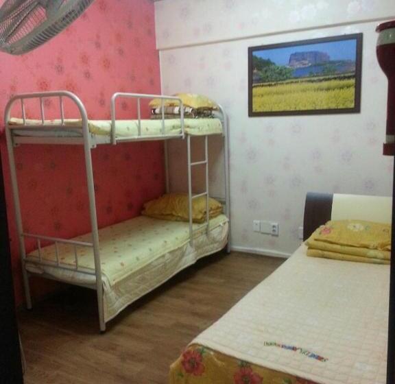 Chambre Familiale, Hwaseong Guesthouse