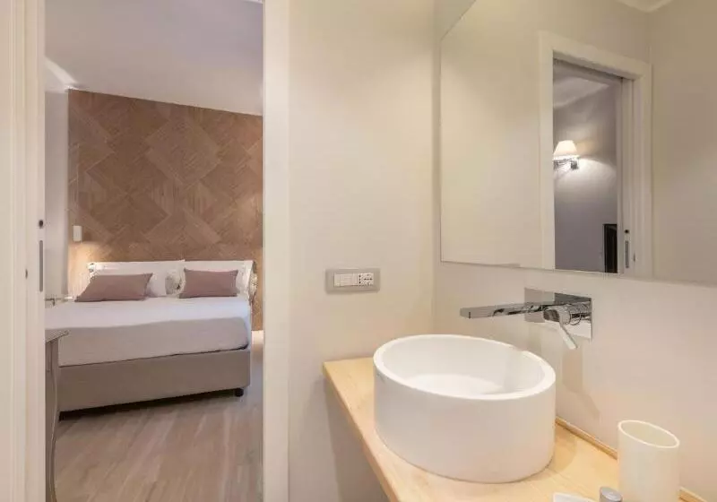 اتاق استاندارد یک نفره, Hwaseong Guesthouse