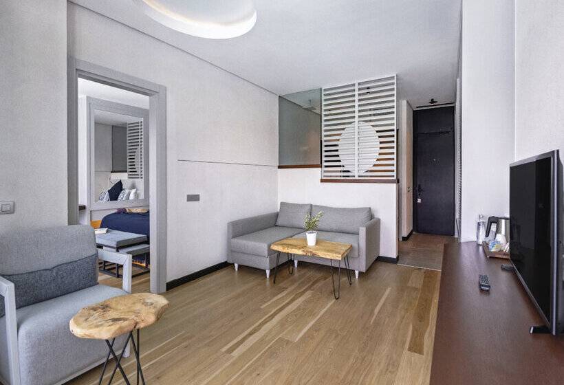 غرفة ديلوكس مطلّة علي البحر, Cape Bodrum Luxury Hotel & Beach