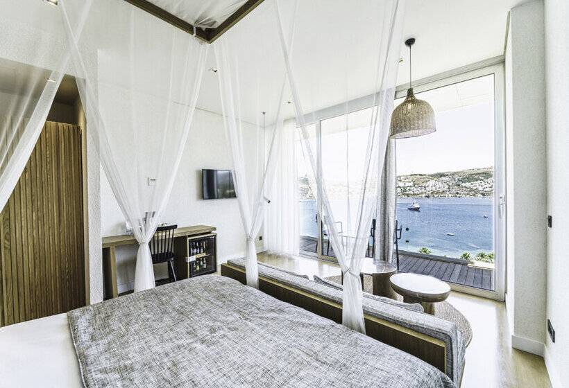 Номер Deluxe Вид на Море, Cape Bodrum Luxury Hotel & Beach