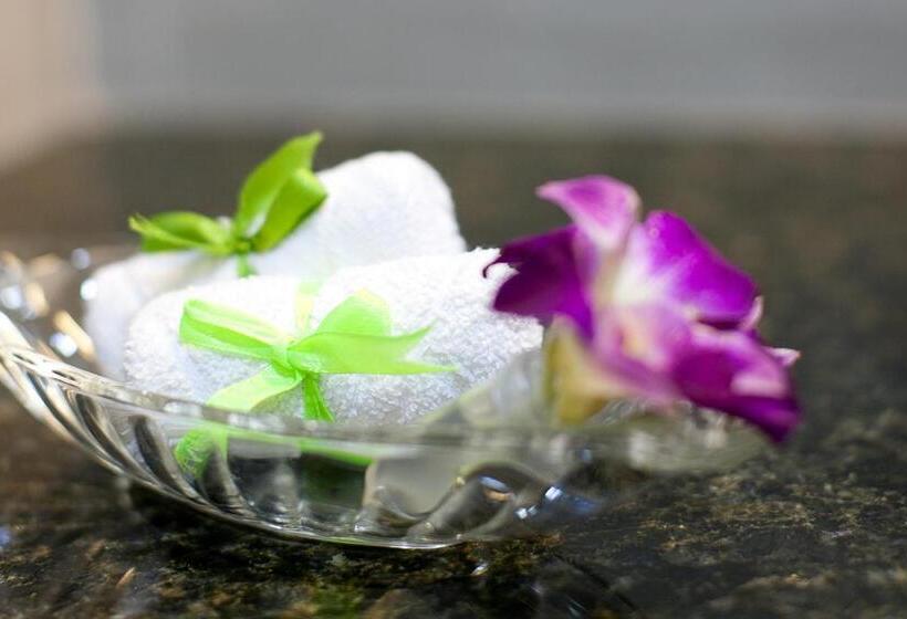 اتاق سوپریور با بالکن, Hoian Sincerity Hotel & Spa