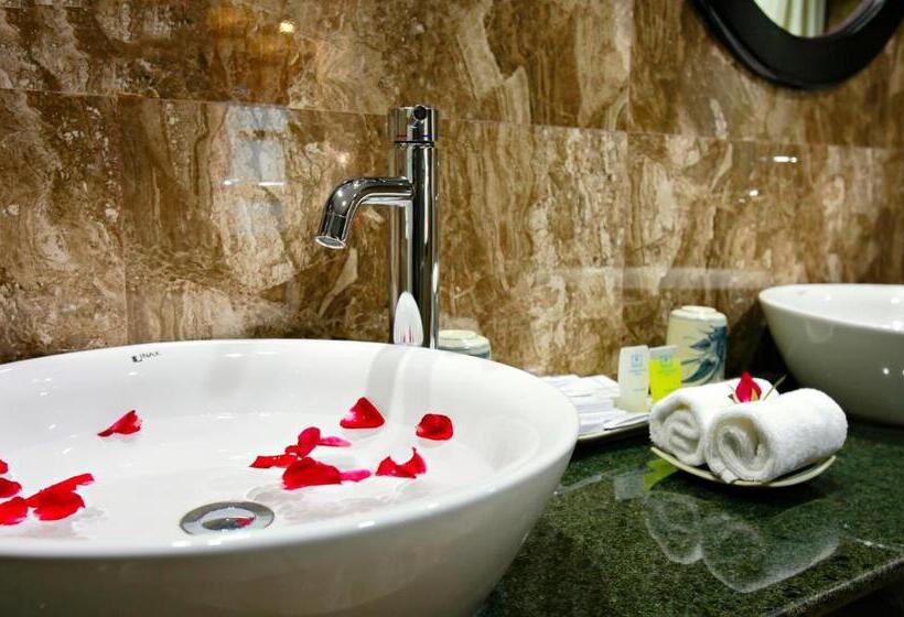 اتاق سوپریور با بالکن, Hoian Sincerity Hotel & Spa