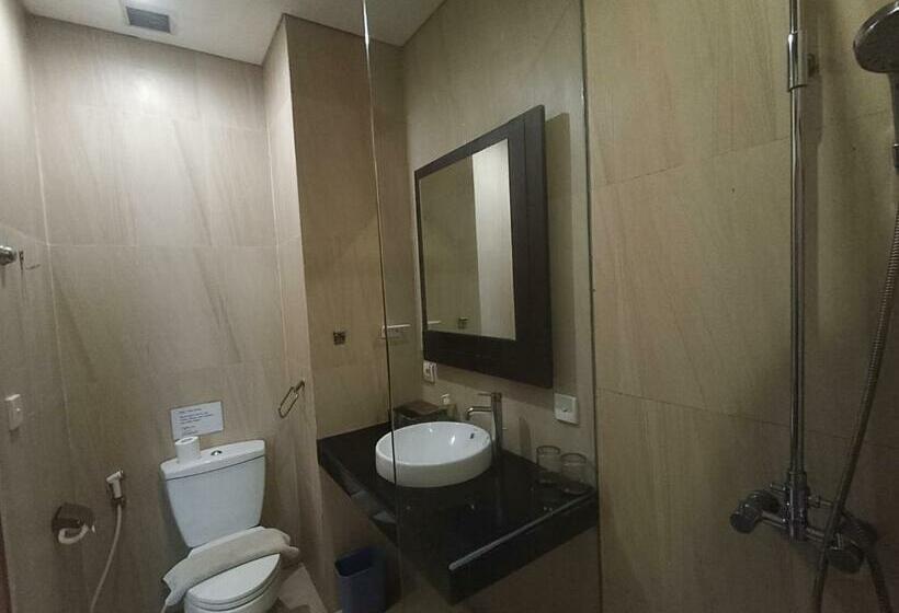 高级大房间, Abian Harmony