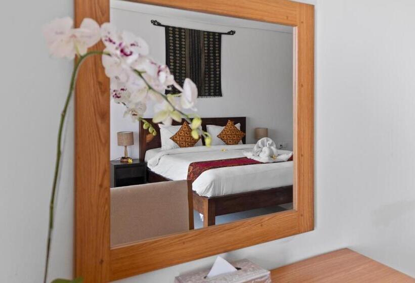 디럭스 룸, Abian Harmony