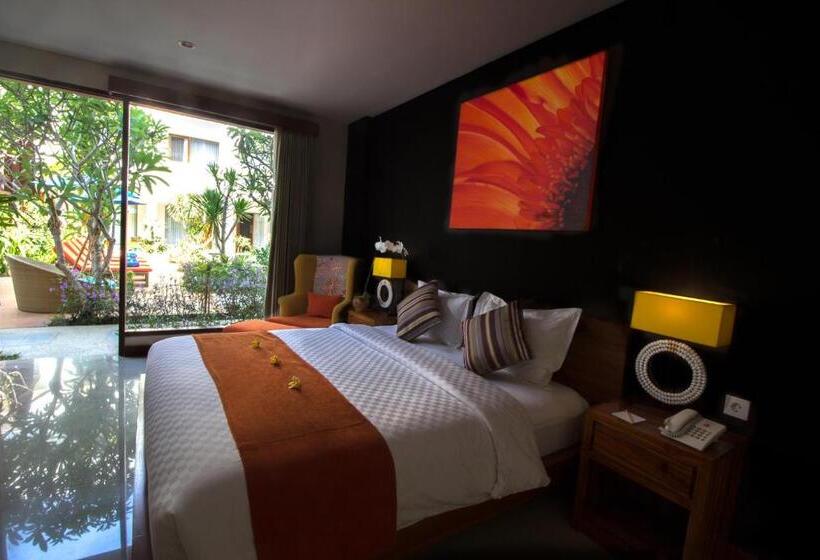 带泳池观景的豪华房, Abian Harmony