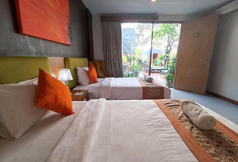 带泳池观景的豪华房, Abian Harmony