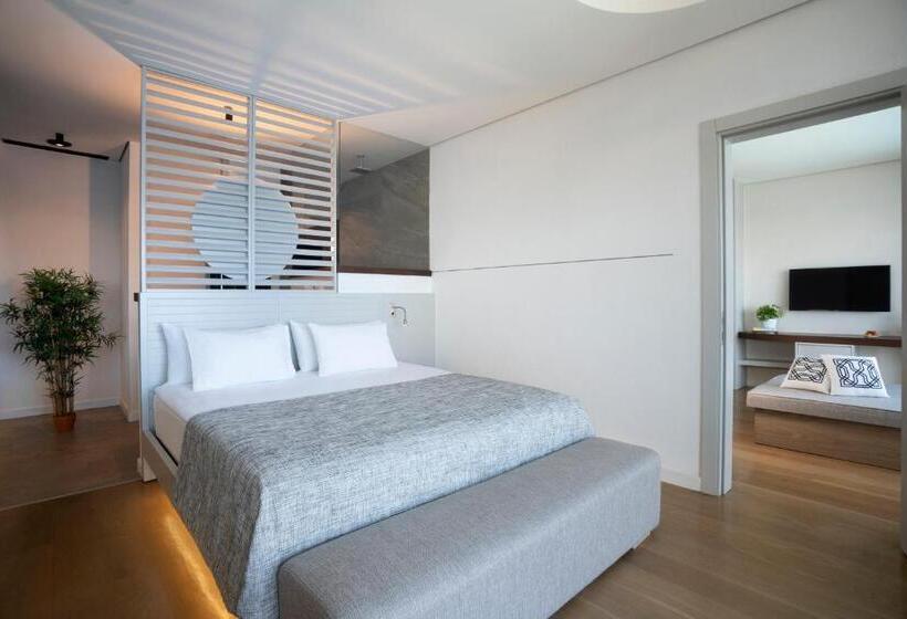 غرفة ديلوكس سرير كينج, Cape Bodrum Luxury Hotel & Beach