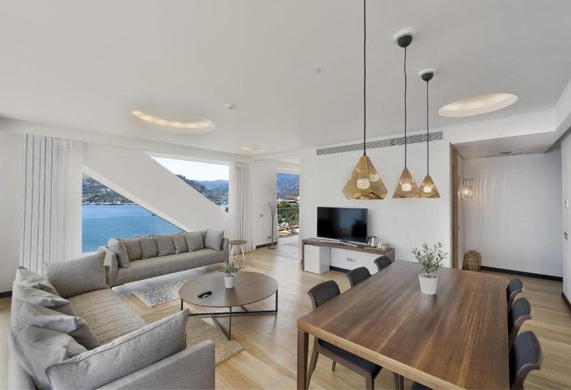 جناح, Cape Bodrum Luxury Hotel & Beach