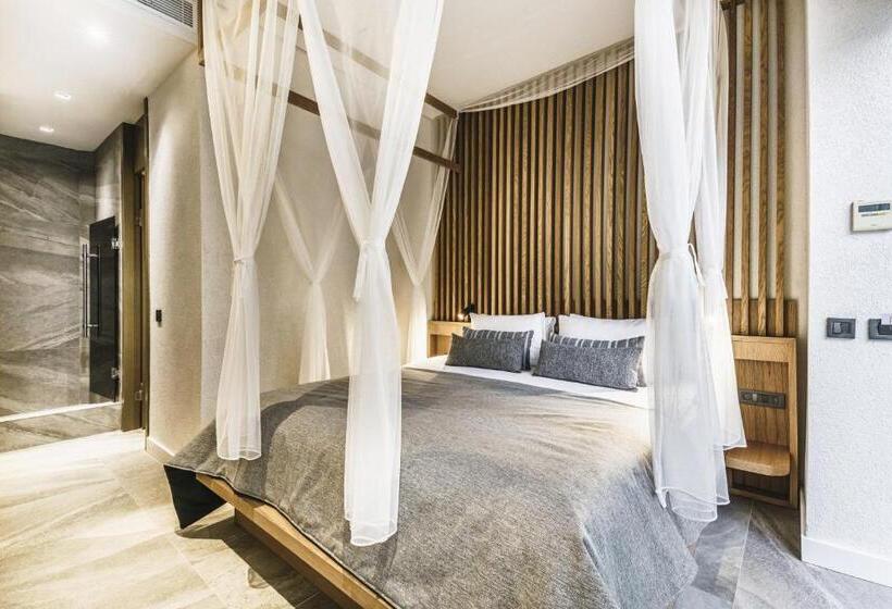 Президентский Люкс, Cape Bodrum Luxury Hotel & Beach