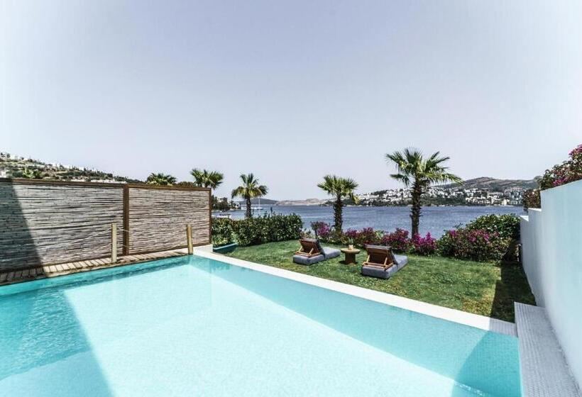 جناح مزود بحمام سباحة, Cape Bodrum Luxury Hotel & Beach