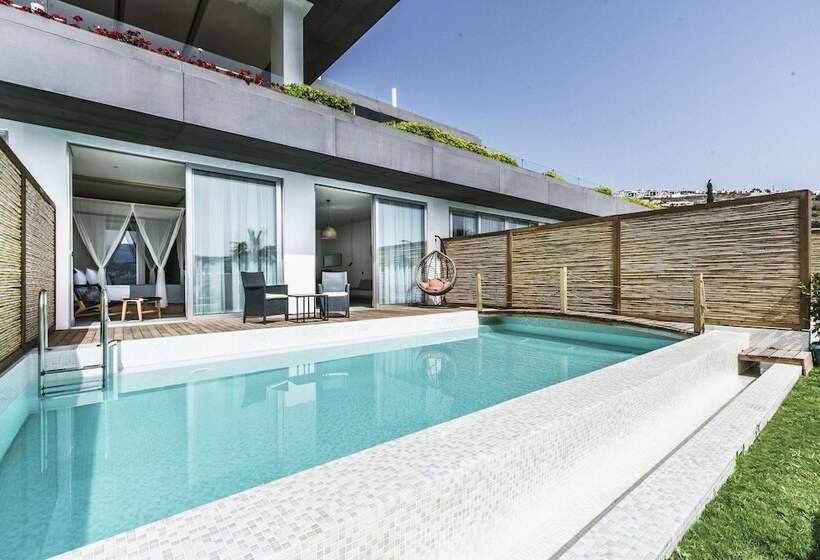 Президентский Люкс 3 Спальни, Cape Bodrum Luxury Hotel & Beach