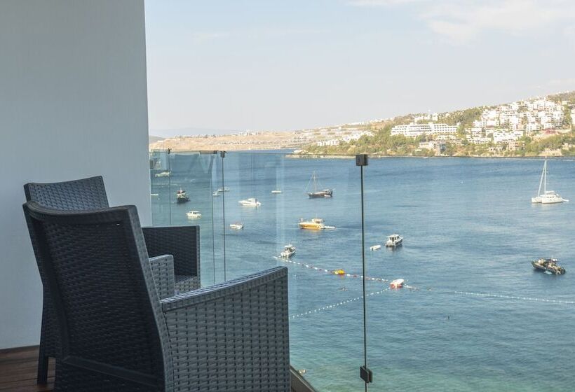 جناح مطلّ علي البحر, Cape Bodrum Luxury Hotel & Beach