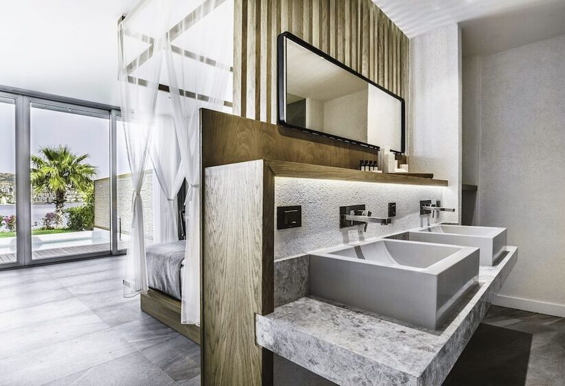 جناح مطلّ علي البحر, Cape Bodrum Luxury Hotel & Beach